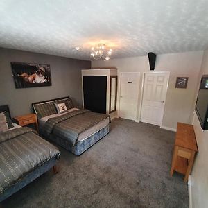 Family Room Mountain View